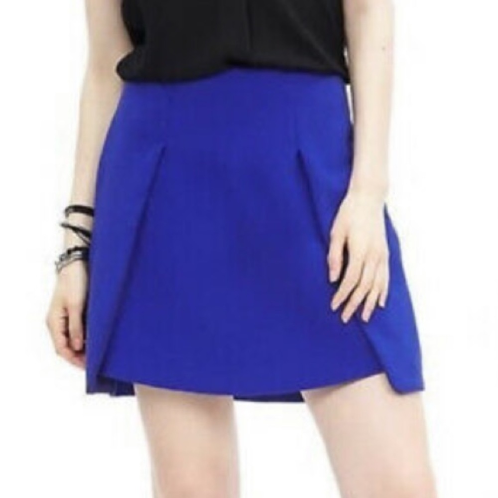❤️4/$40 SALE! ❤️ Banana Republic Royal Blue Mini Skirt